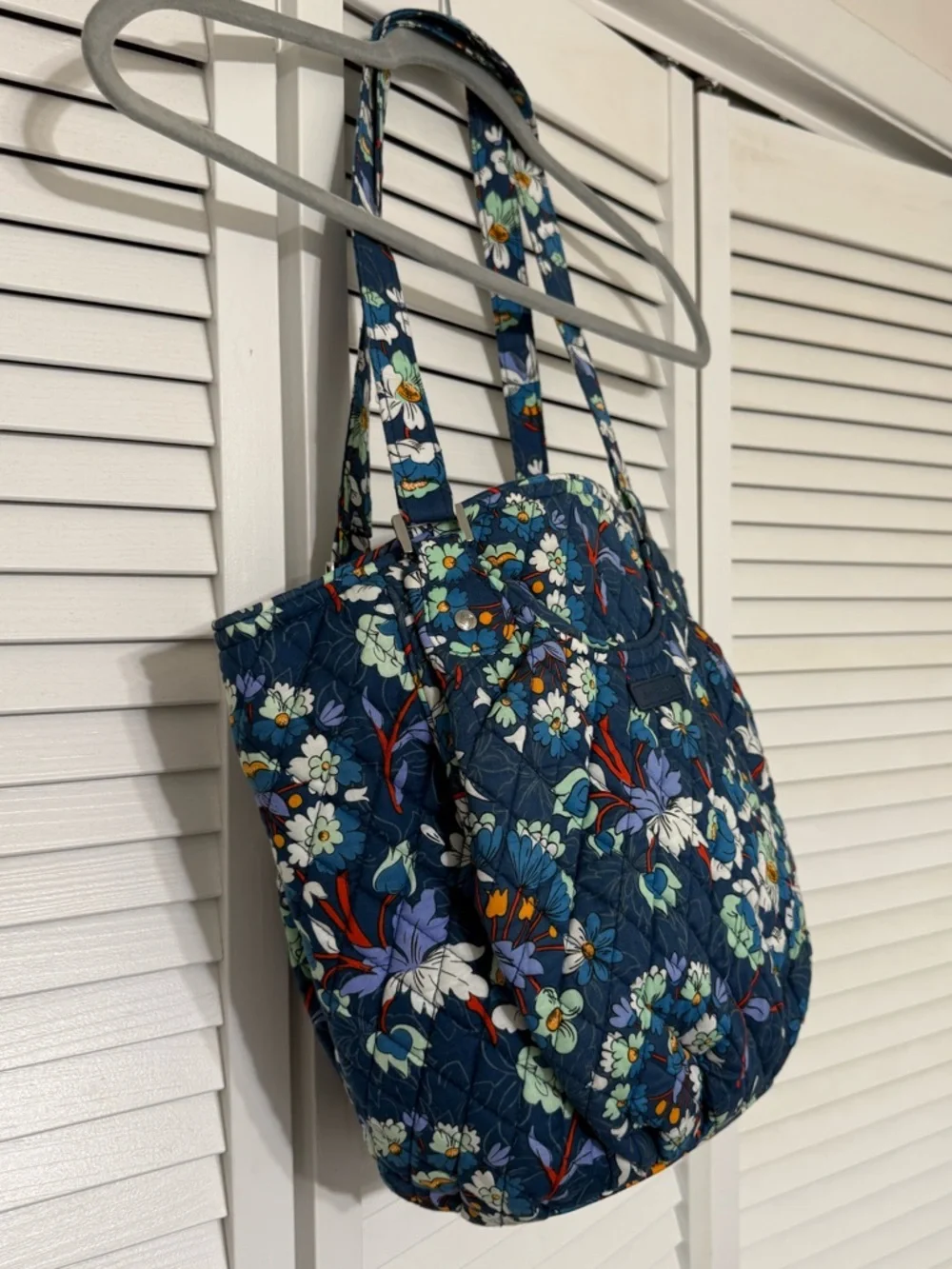 Vera Bradley Messenger Floral Bursts Pattern Bucket Shoulder Bag Cottagecore - Picture 13 of 13